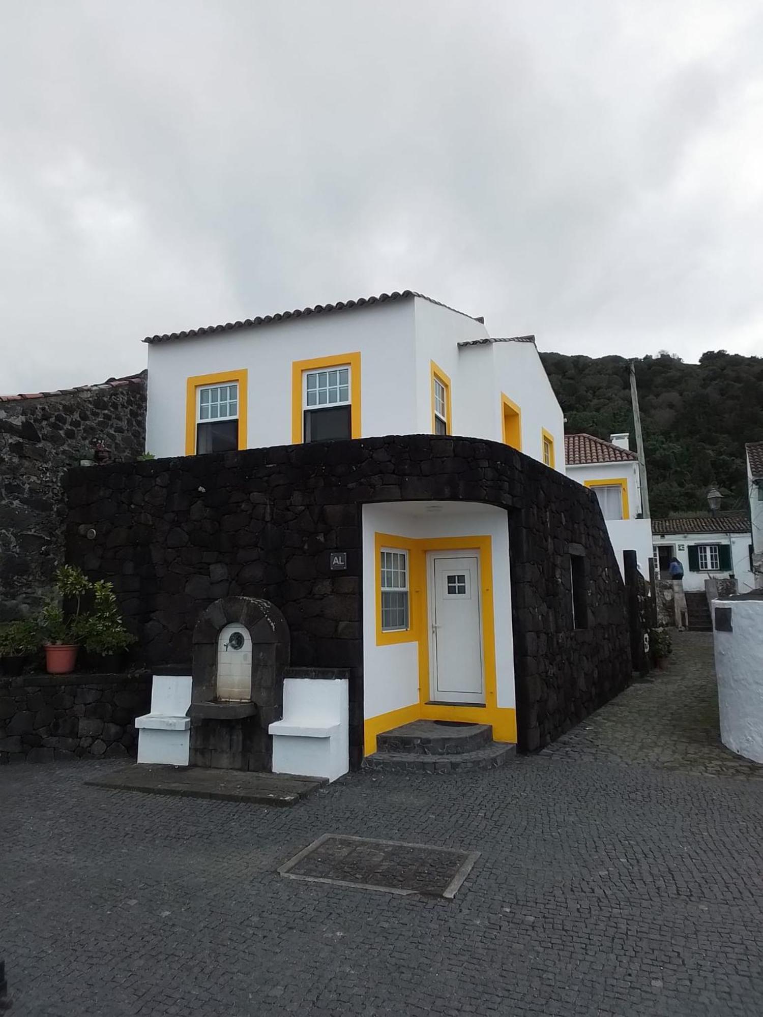 Alojamento Bela Vista Lajes do Pico Exteriör bild